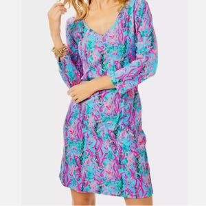 Lilly Pulitzer Tessa 3/4 Sleeve V-Neck- Multi Seaweed Samba